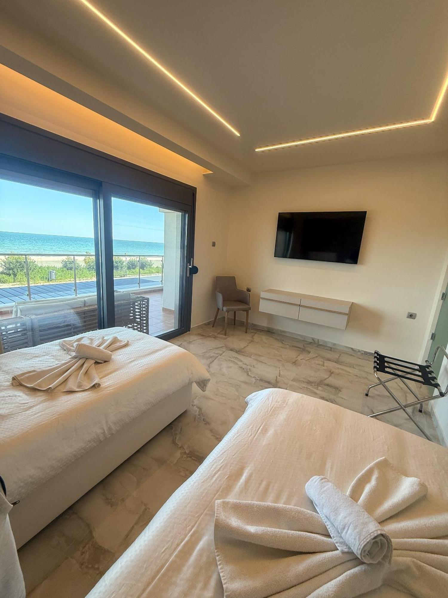 Aqua Mare Luxury Apartment Paralía