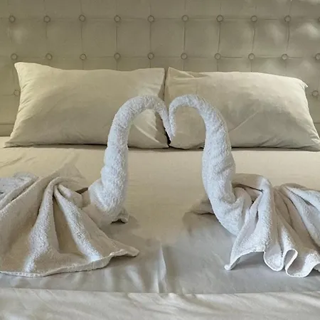 Aqua Mare Luxury Apartments Paralia Katerinis Room photo