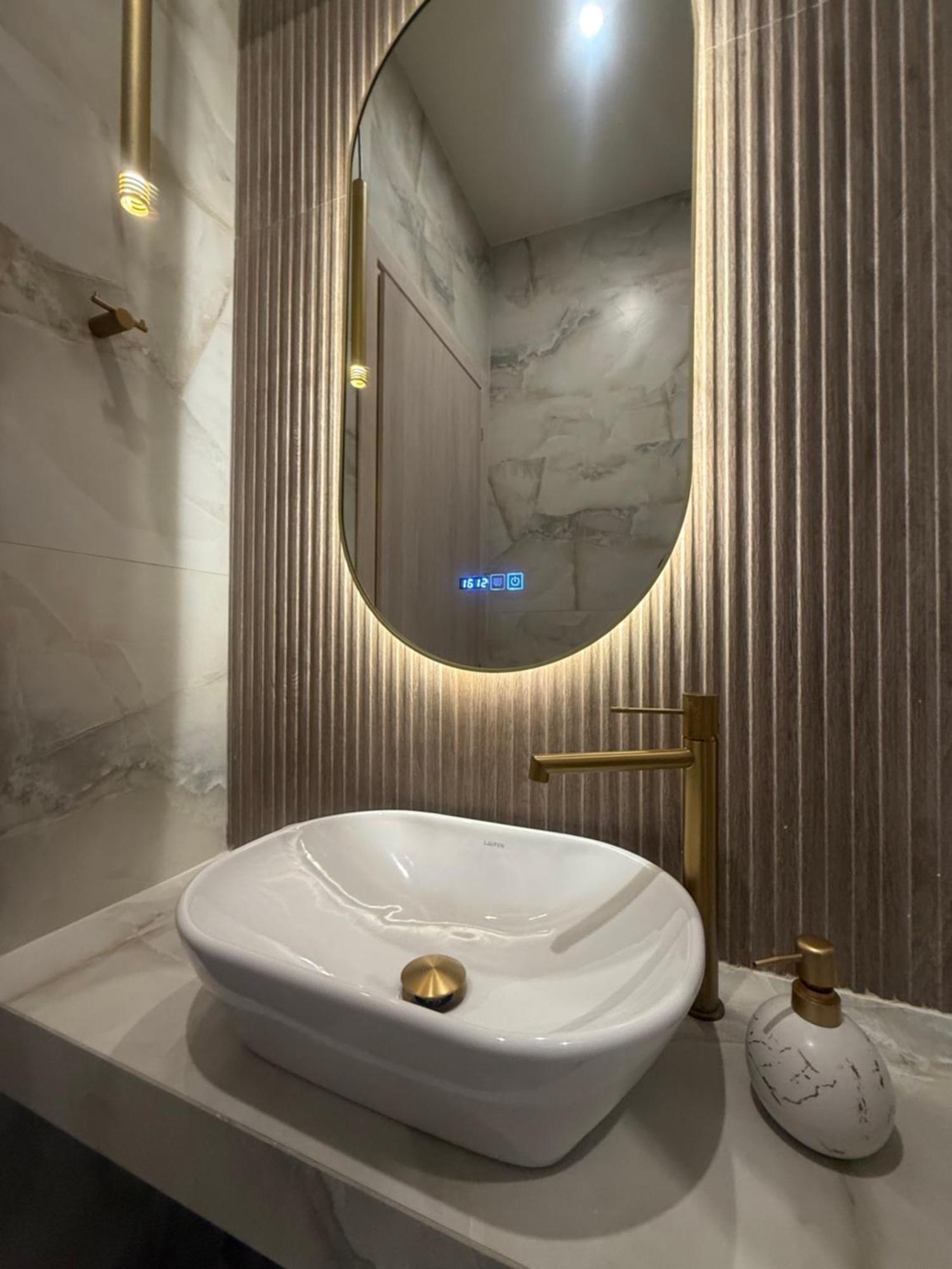 Aqua Mare Luxury Apartamento