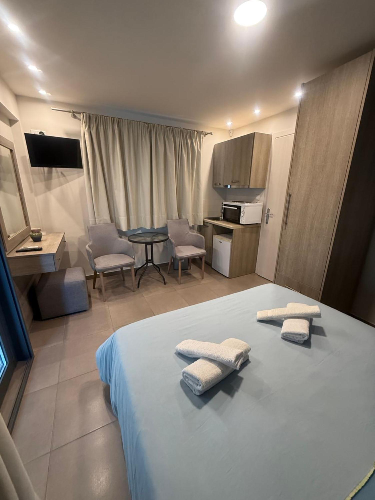 Aqua Mare Luxury